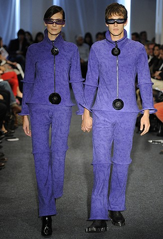 Illustration for article titled Space age fashion comeback crashes and burns